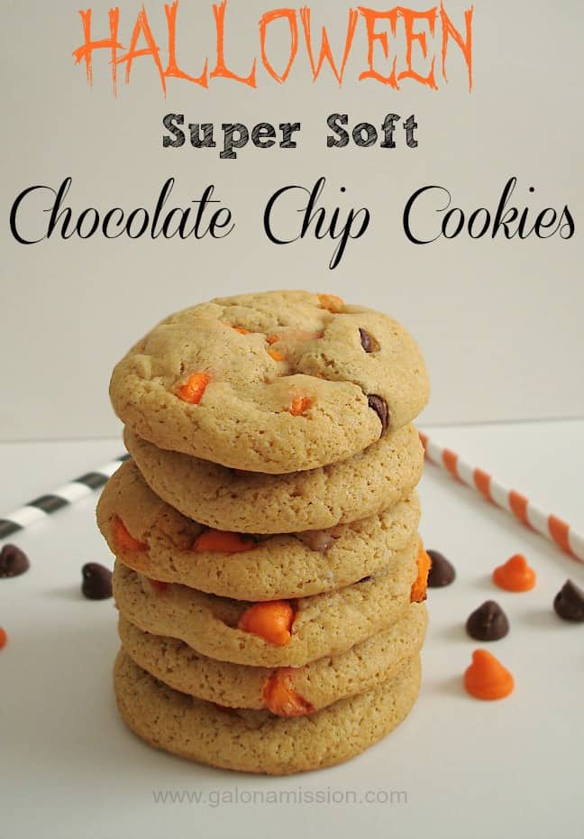 Halloween Super Soft Chocolate Chip Cookies #Halloween #Fall #Cookie #Chocolate #yummy