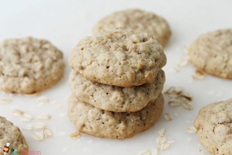 Classic Oatmeal Cookies - Gal on a Mission
