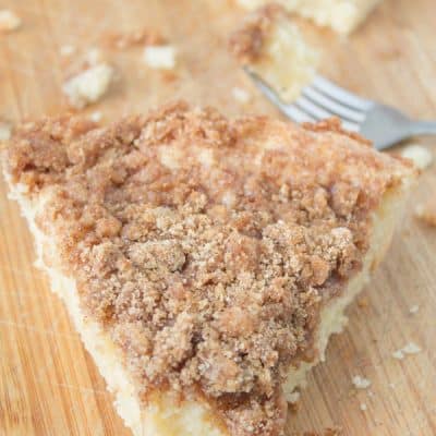 An absolutely delicious Coffee Crumb Cake Recipe | Recipe on galonamission.com
