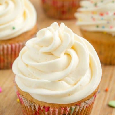 Vanilla Cupcakes with Vanilla Buttercream Frosting on galonamission.com