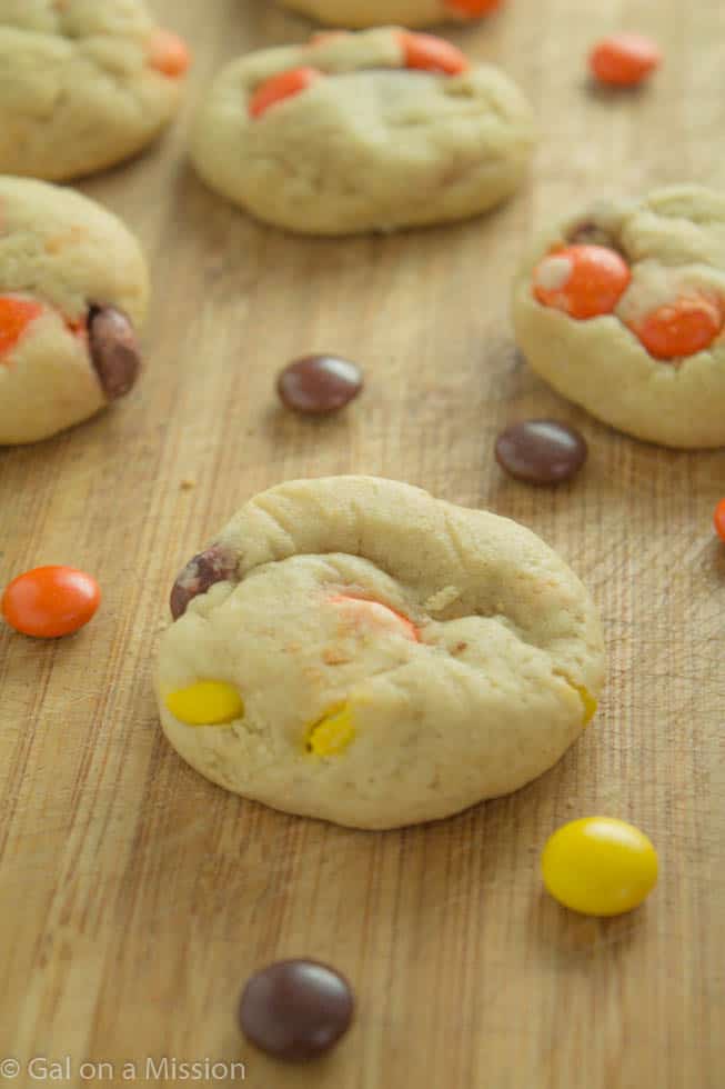 Soft-Baked Reese's Pieces Cookies | Recipe on galonamission.com