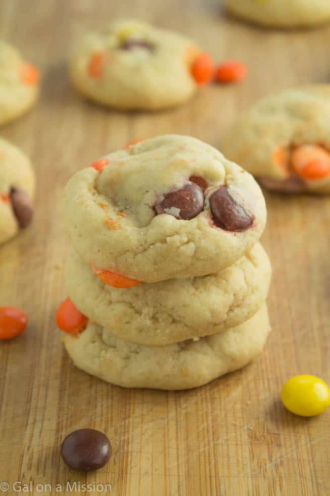 Soft-Baked Reese's Pieces Cookies | Recipe on galonamission.com