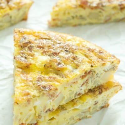 A delicious potato bacon egg breakfast casserole recipe that is a crowd-winner and can be prepared ahead of time! Freezer-friendly.