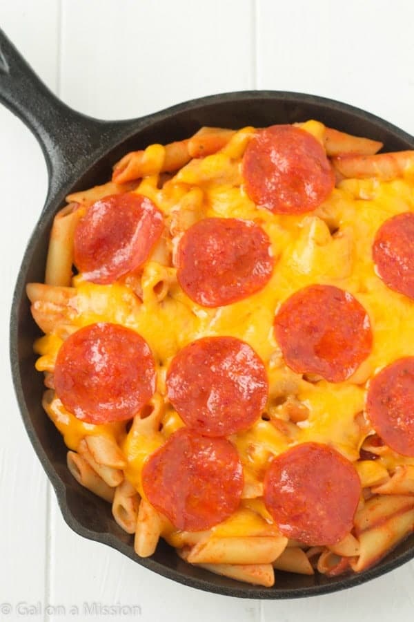 An easy and delicious pizza pasta recipe that can be customized to any taste! We love it for a quick and scrumptious meal!