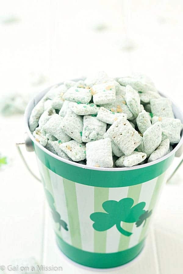 St. Patrick's Day Puppy Chow Recipe - The perfect green and minty snack! Beware, it's highly addictive and you will not be able to stop!