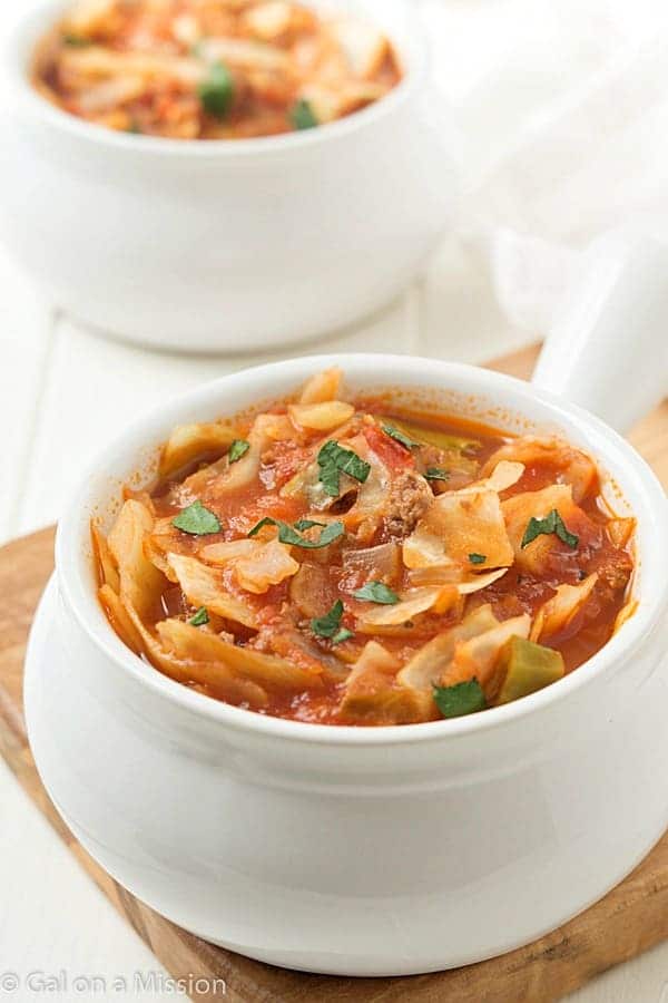 Unstuffed Cabbage Roll Soup: Incredibly easy and the flavor is out-of-this-world! A winter staple soup! Trim Healthy Mama Diet (S) Meal.