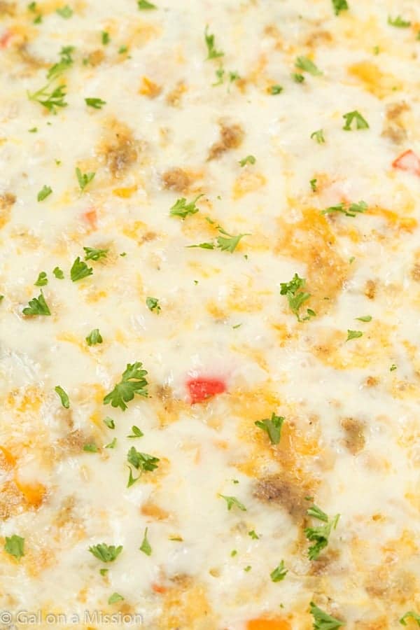 Easy Sausage Breakfast Casserole - Incredibly easy and tasty, the whole family will love it!