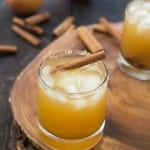 Apple Pie on the Rocks - The perfect cocktail for autumn and Thanksgiving!