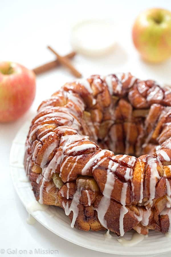 Cinnamon Apple Harvest Monkey Bread - So delicious and easy, made with a secret ingredient, that makes it so much easier! It's finger-licking addicting! Can be made with only 5 ingredients!