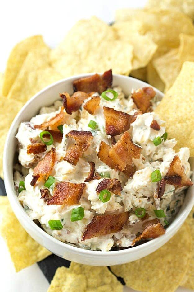 6-Ingredient Gouda Bacon Ranch Dip Recipe - So easy to make with hardly any ingredients and takes only 5-minutes! Made with cream cheese and ultra creamy plain greek yogurt. Perfect appetizer for parties or snacking! It's my favorite dip over buffalo chicken dip!