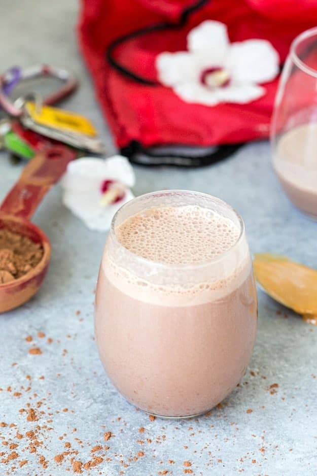 Chocolate Peanut Butter Protein Shake - It's so hard to believe this chocolate peanut butter protein shake is good for you because it's delicious! Perfect for on-the-go and is quick to make!