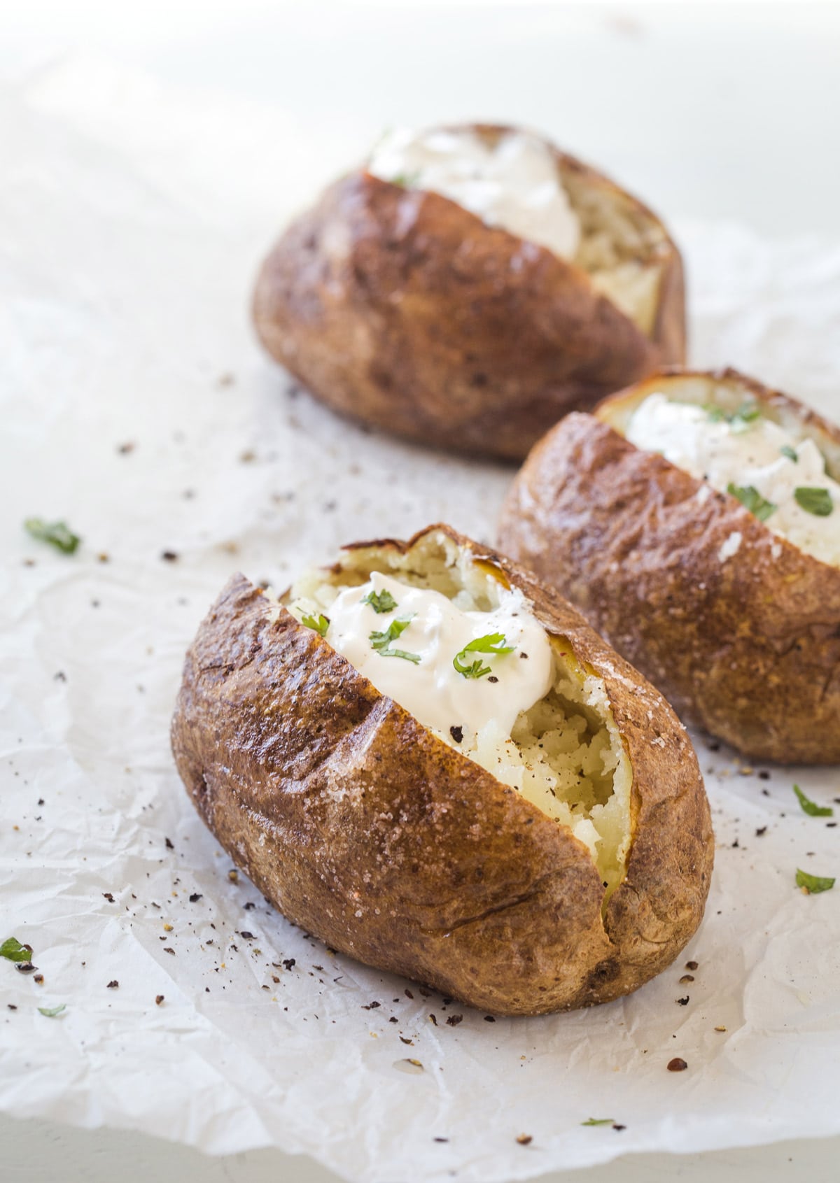 Easy Air Fryer Baked Potatoes Recipe